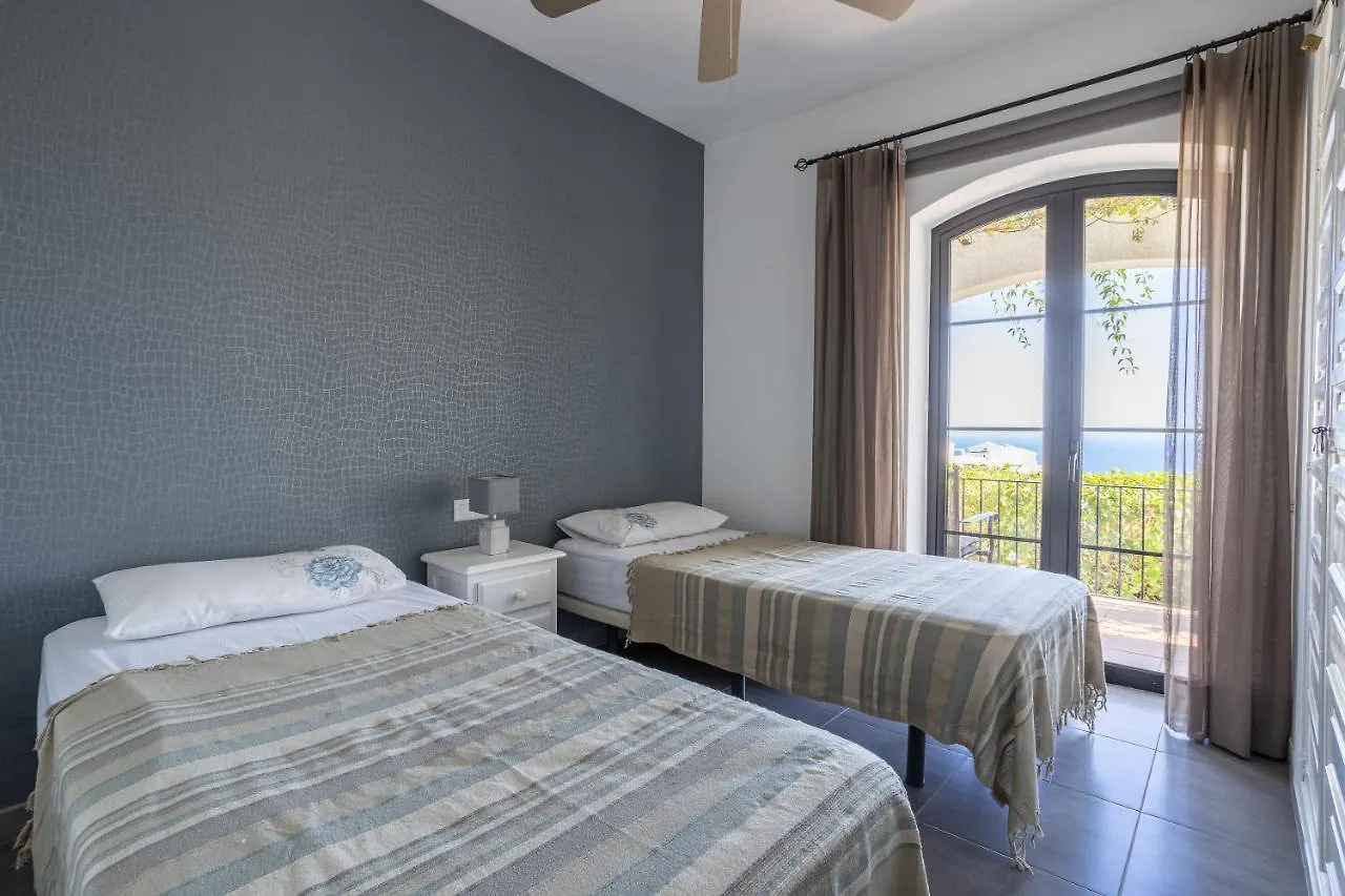 Casa Vista A Mar Apartment Nerja Spain